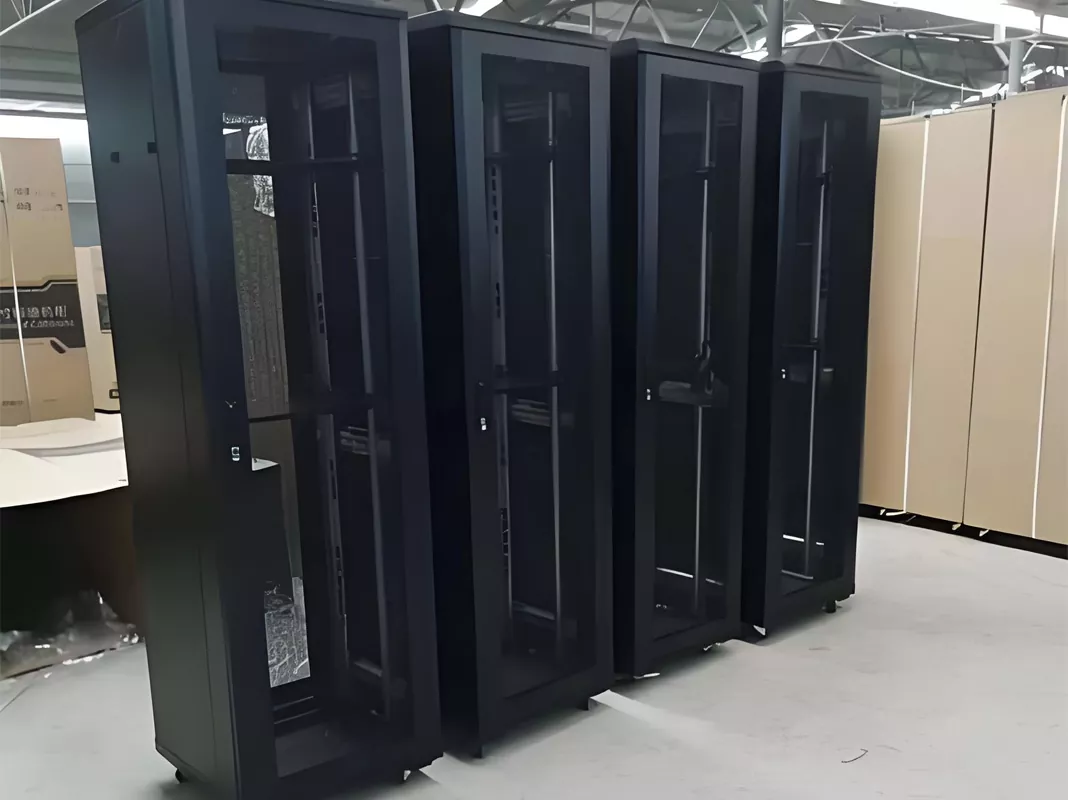 கணினி அறை நெட்வொர்க் கேபினட்