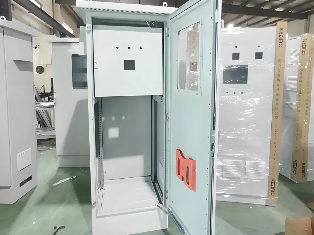 வெளிப்புற அமைச்சரவை